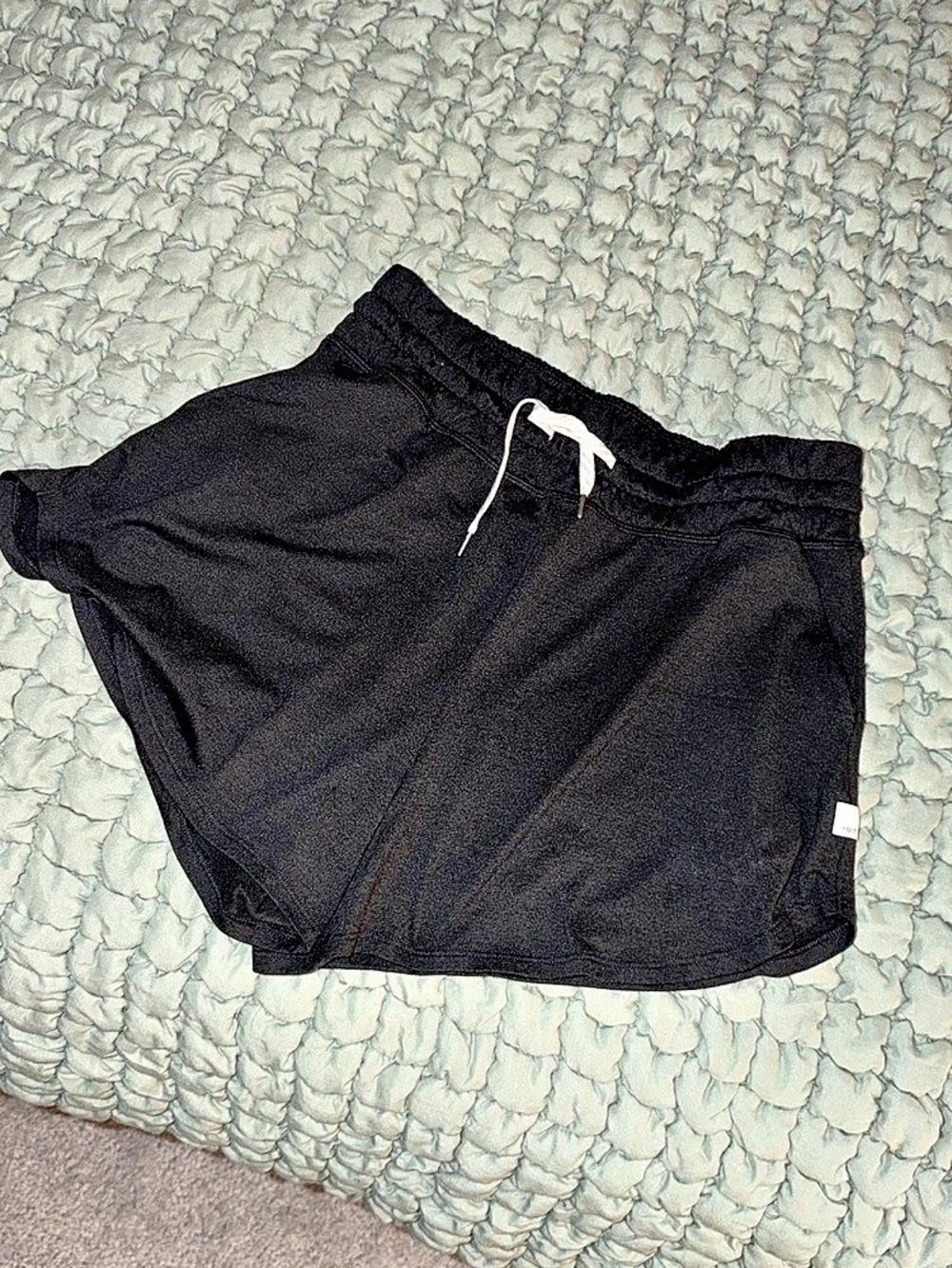 Vuori Daily Short dark gray Shorts large